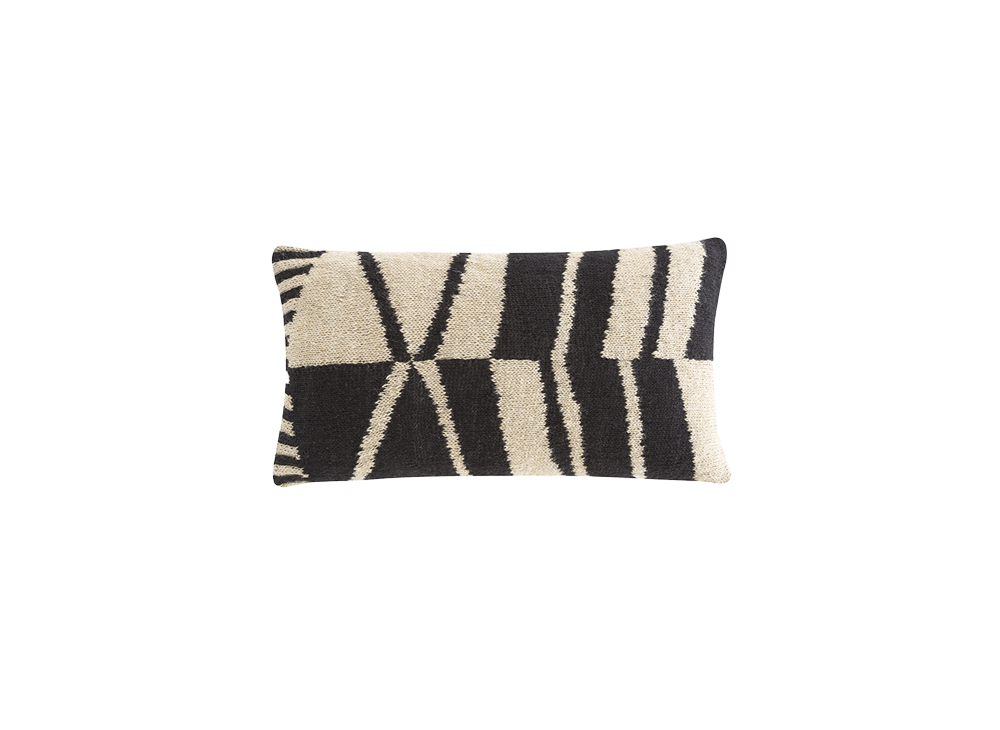 Подушка Rustic Chic Geo. черно-белая 70x40