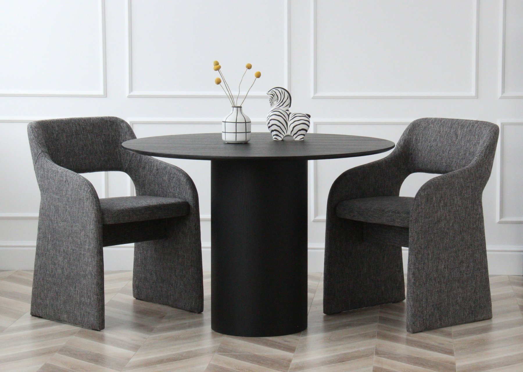 Стол обеденный Type D 100 см основание D 43 см (черный)