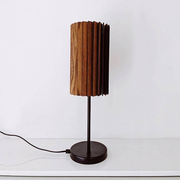 Rotor Table Lamp — американский орех