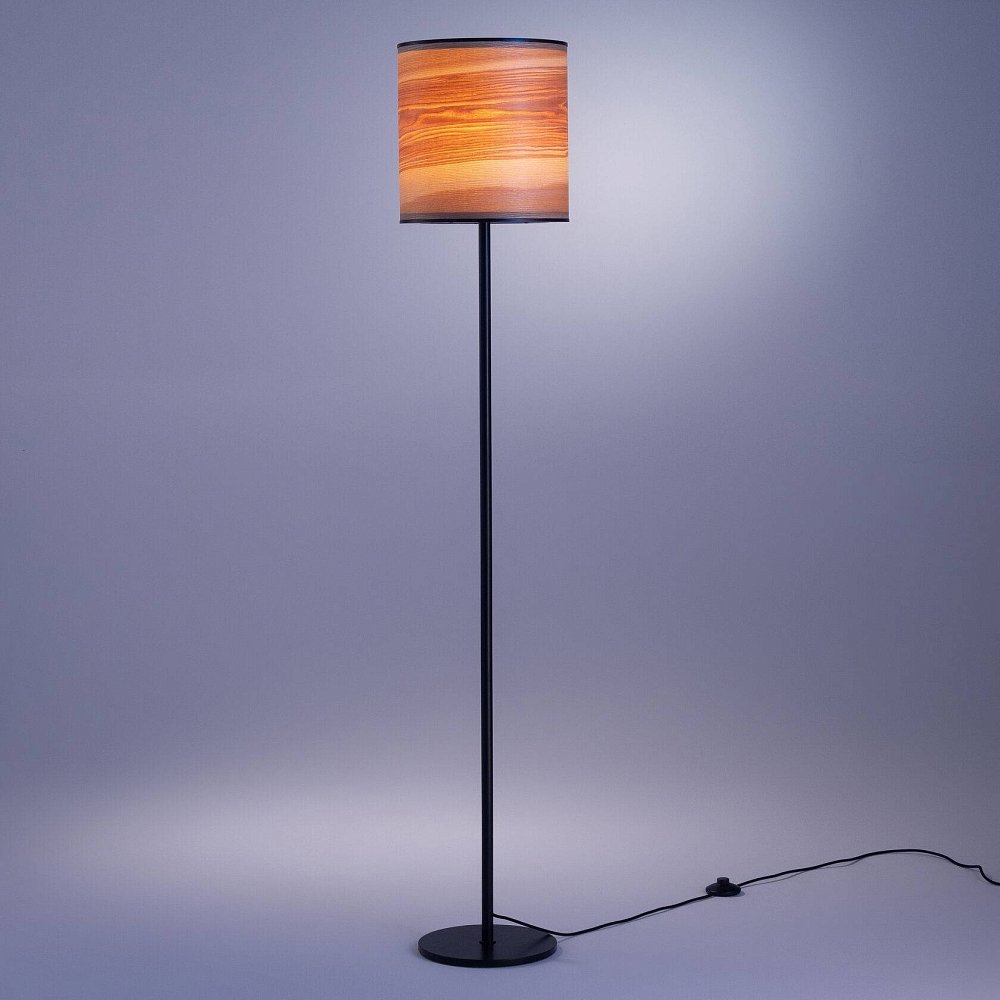Jupiter Floor Lamp — оливковый ясень
