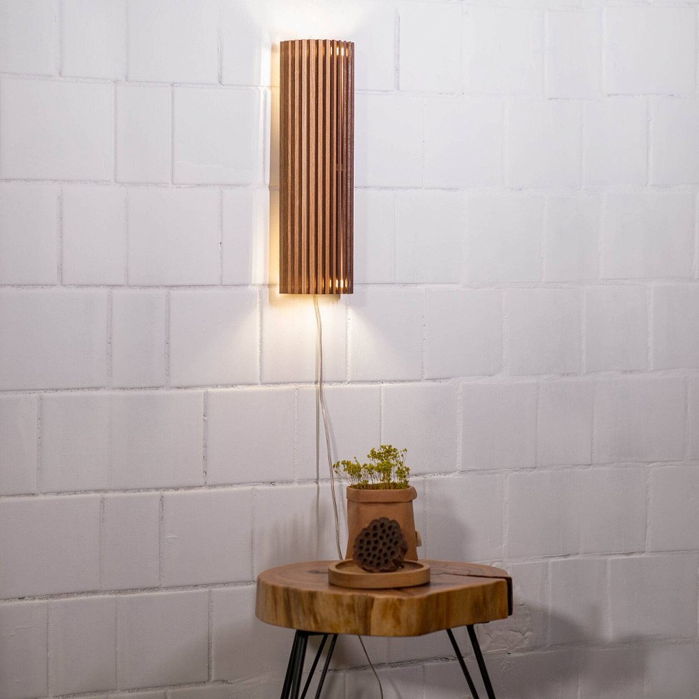 Rotor Wall Lamp Vertical S — дуб
