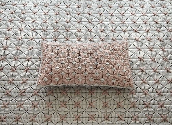 Подушка Silai розовый - Светло-серый 60x35
