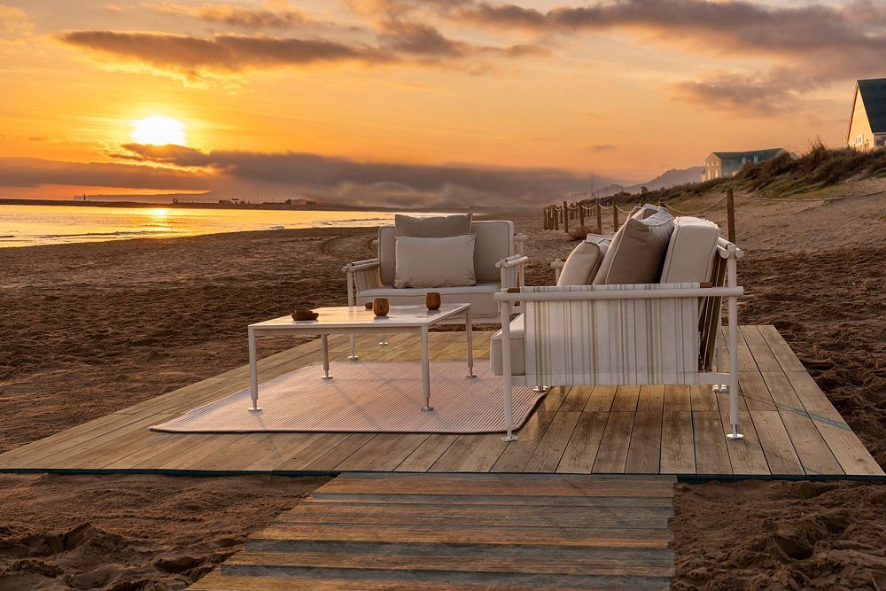 Столик Hamptons 85x85x25