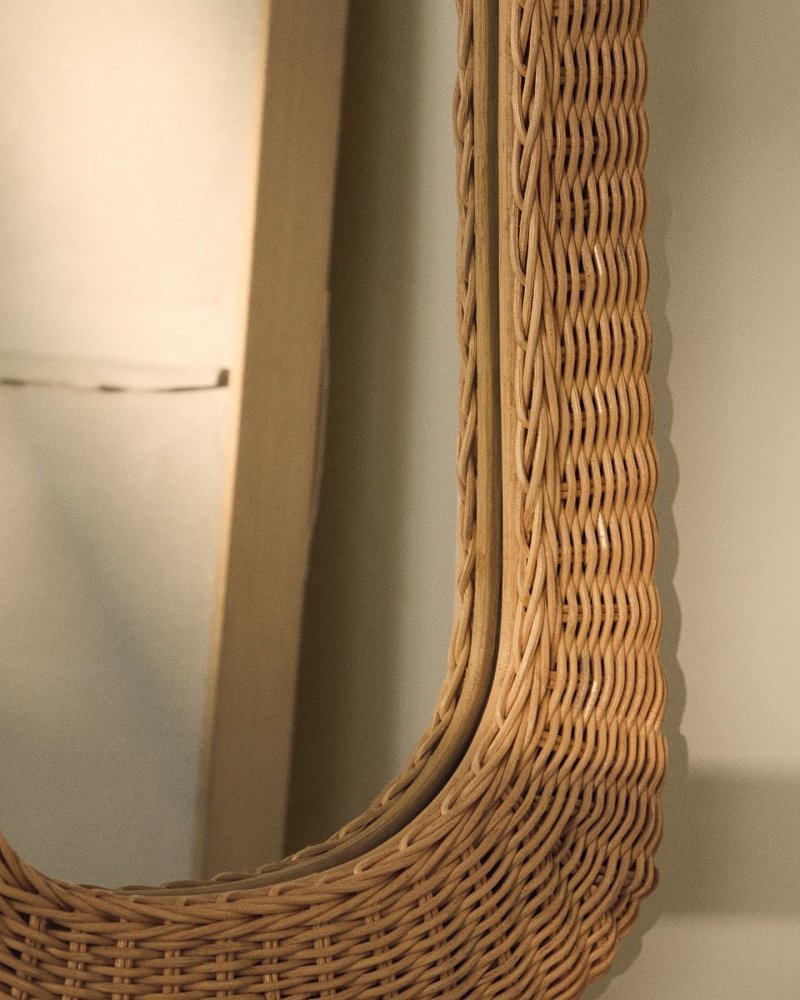Зеркало из ротанга Zilna 38 x 59 см
