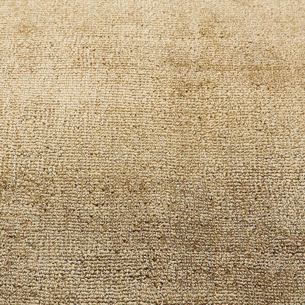 Ковер 100 Tencel с эффектом состаренной ткани Izri 120 x 170 см зеленый