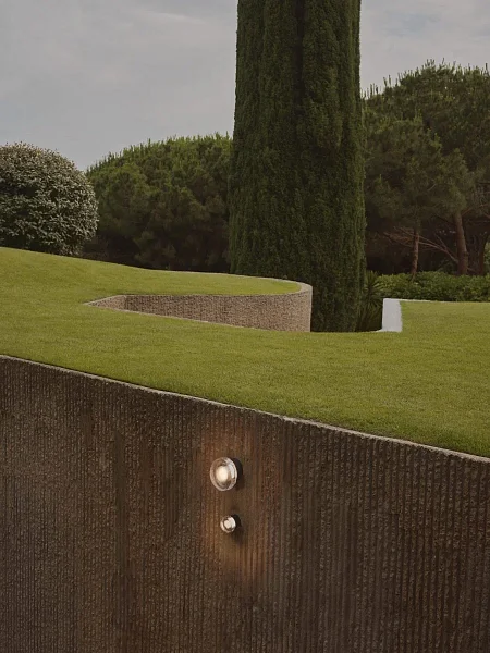 Бра для наружного освещения Roc Mini IP65 27K черное