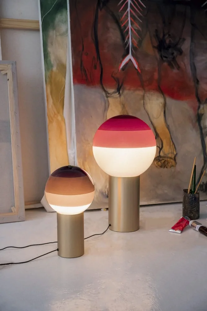 Настольный светильник Dipping Light M Burgundy-матовая латунь