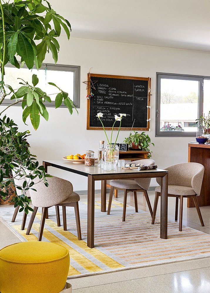 TUKA CB2117 Стул