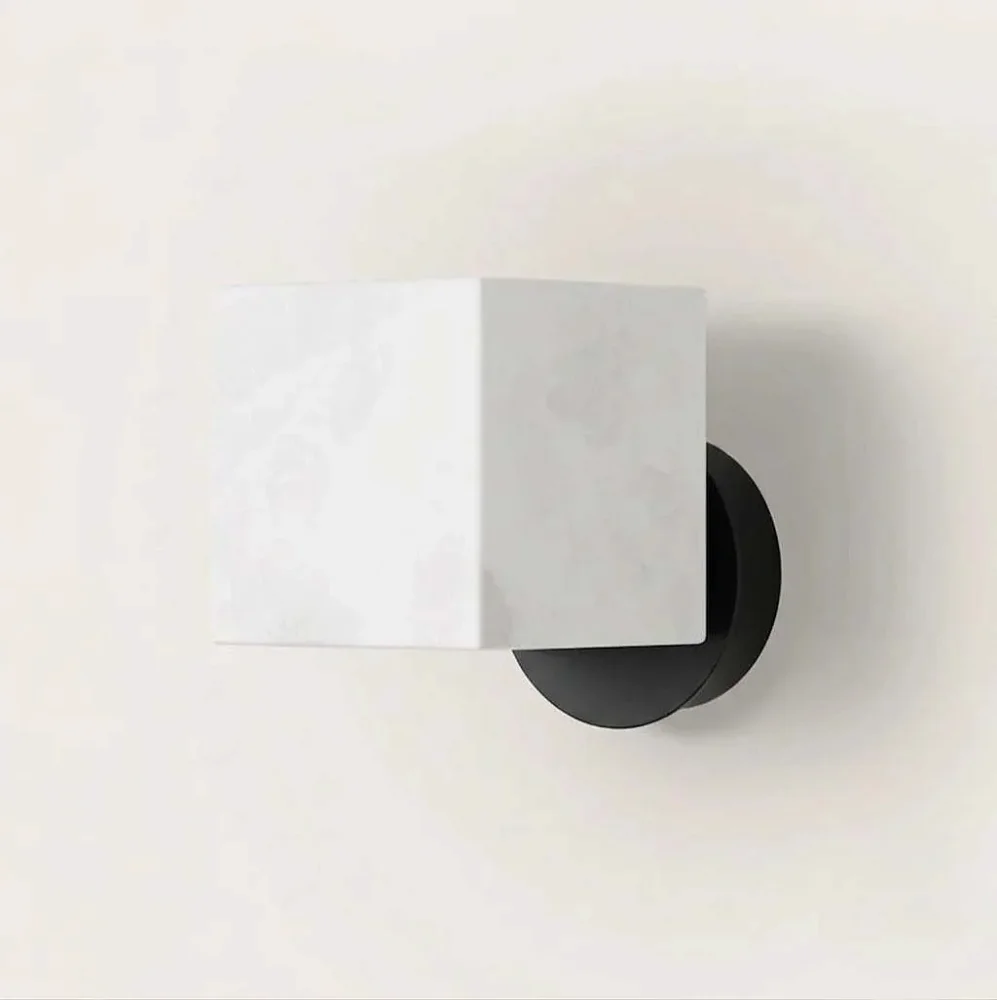 Настенный светильник Cubic черный металл
