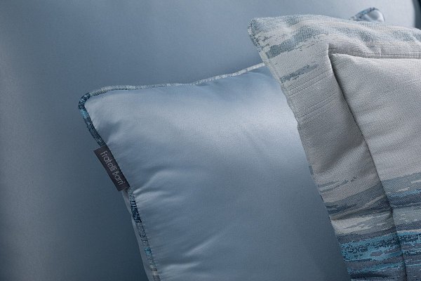 Подушка Cosima TEXTILE