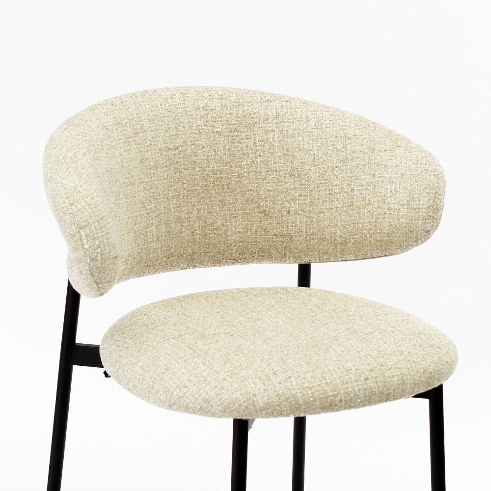 Стул полубарный Феррара бежевая ткань ножки черные