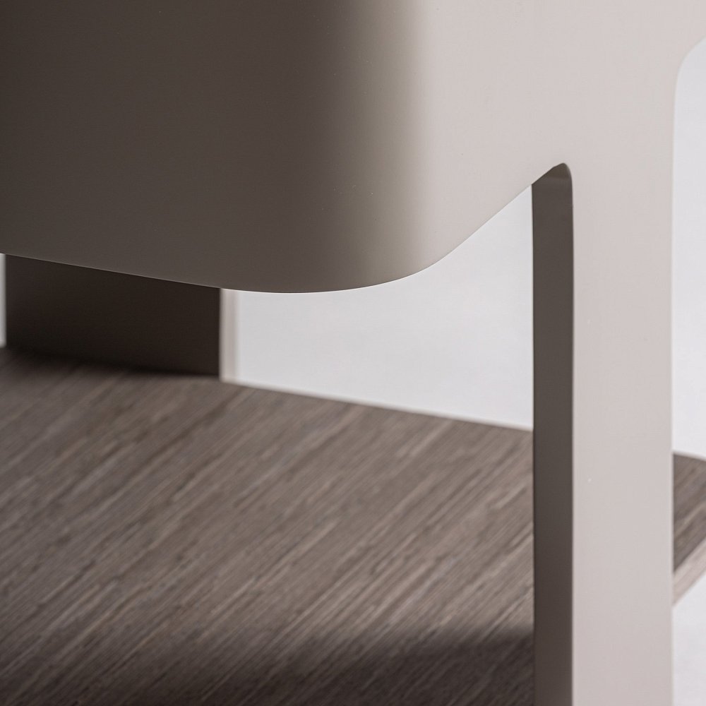 Прикроватная тумбочка THEYS