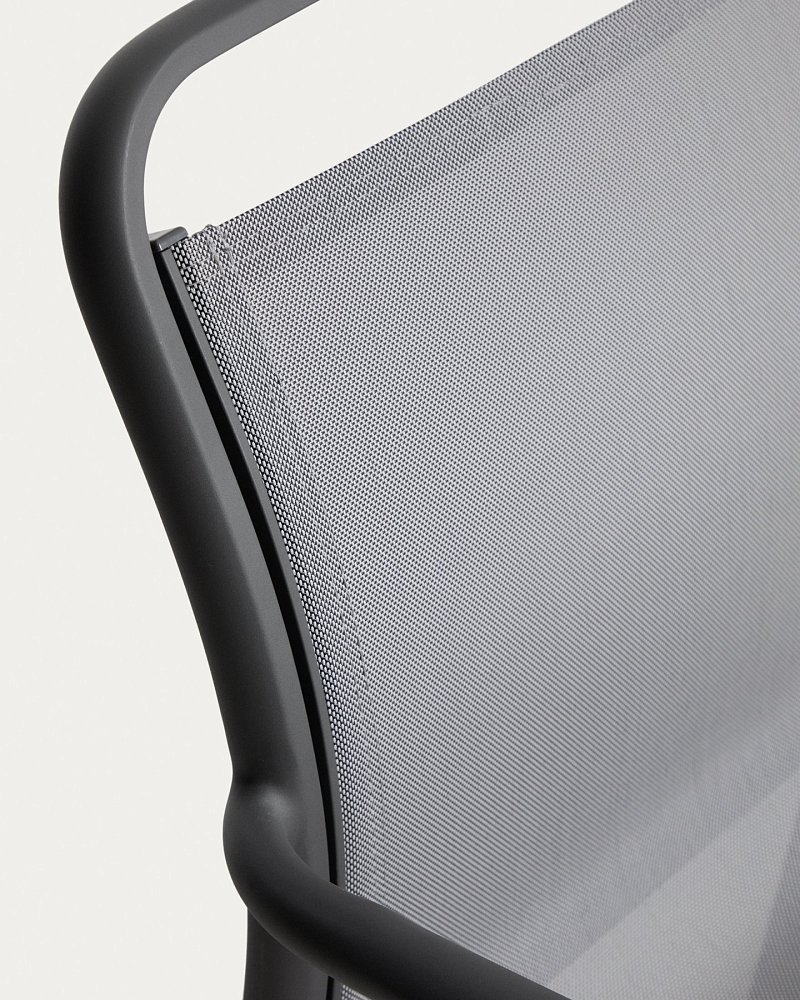 Уличный стул Luri из графитового алюминия и серого текстиля