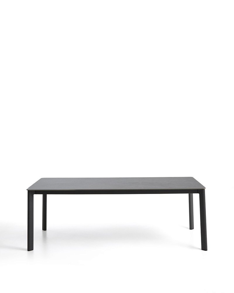Уличный стол Anafi с графитовой столешницей из спеченного камня, 220 x 100 см