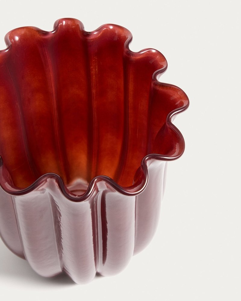 Стеклянная ваза Cerin бордовая, 20 см