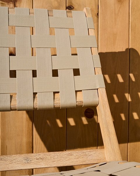 Складное кресло Chabeli из массива акации и шнура кремового цвета