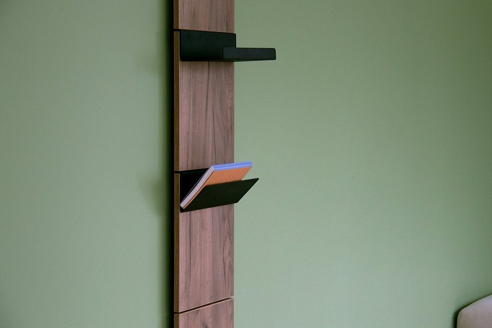 Вешалка Stripe L (дуб крафт)